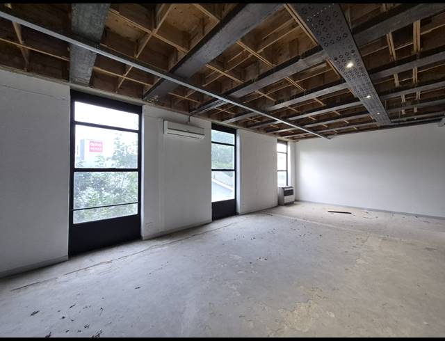 156M² OFFICE TO LET IN CRAIGHALL